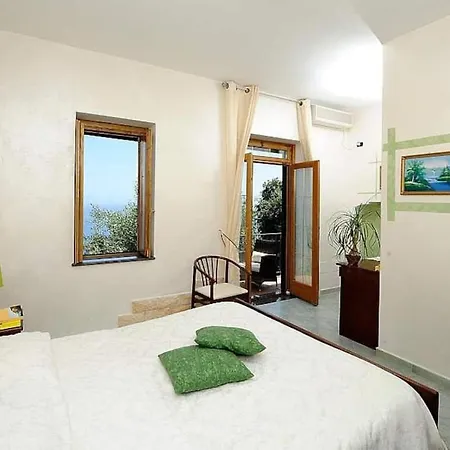 Madreluna In Amalfi Apartman